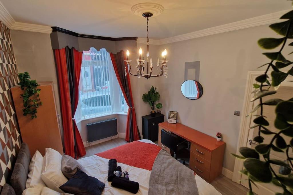 Holiday home Great Location! Liverpool